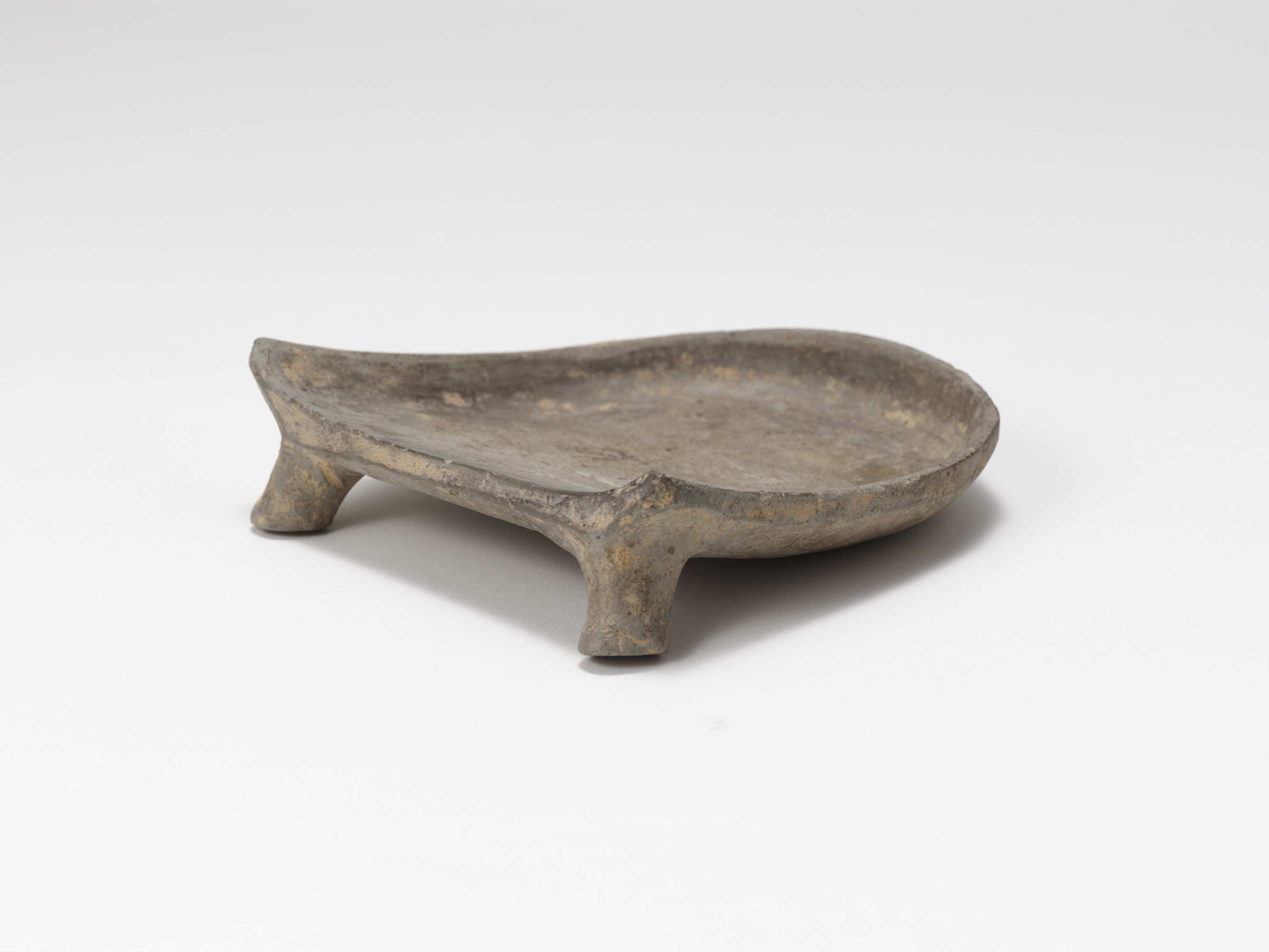 九州国立博物館 | 収蔵品ギャラリー | 風字硯