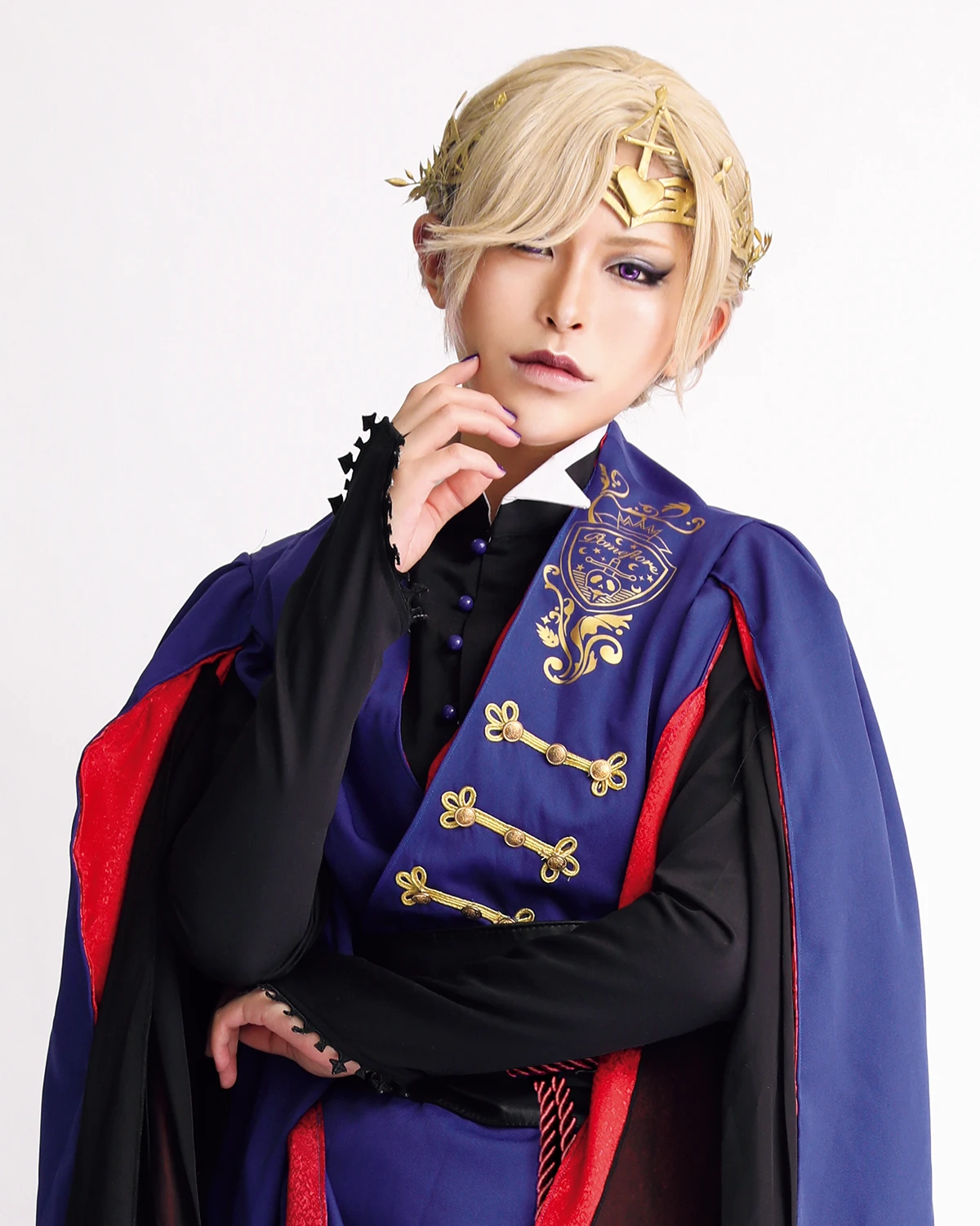 ツイステ】ヴィル・シェーンハイト風コスプレメイクを解説！ ハネ上げ