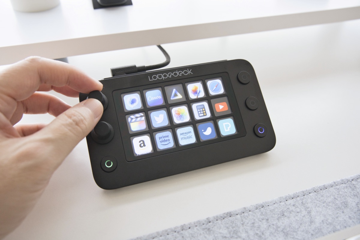 仕事効率アップの秘密兵器『Loupedeck Live S』レビュー｜普段使いにも