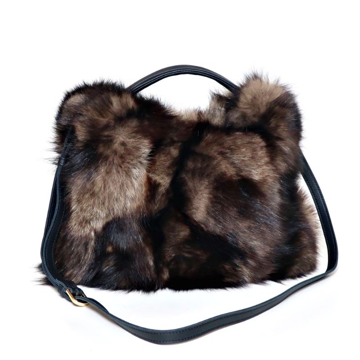 ikot フォックスファーバッグ