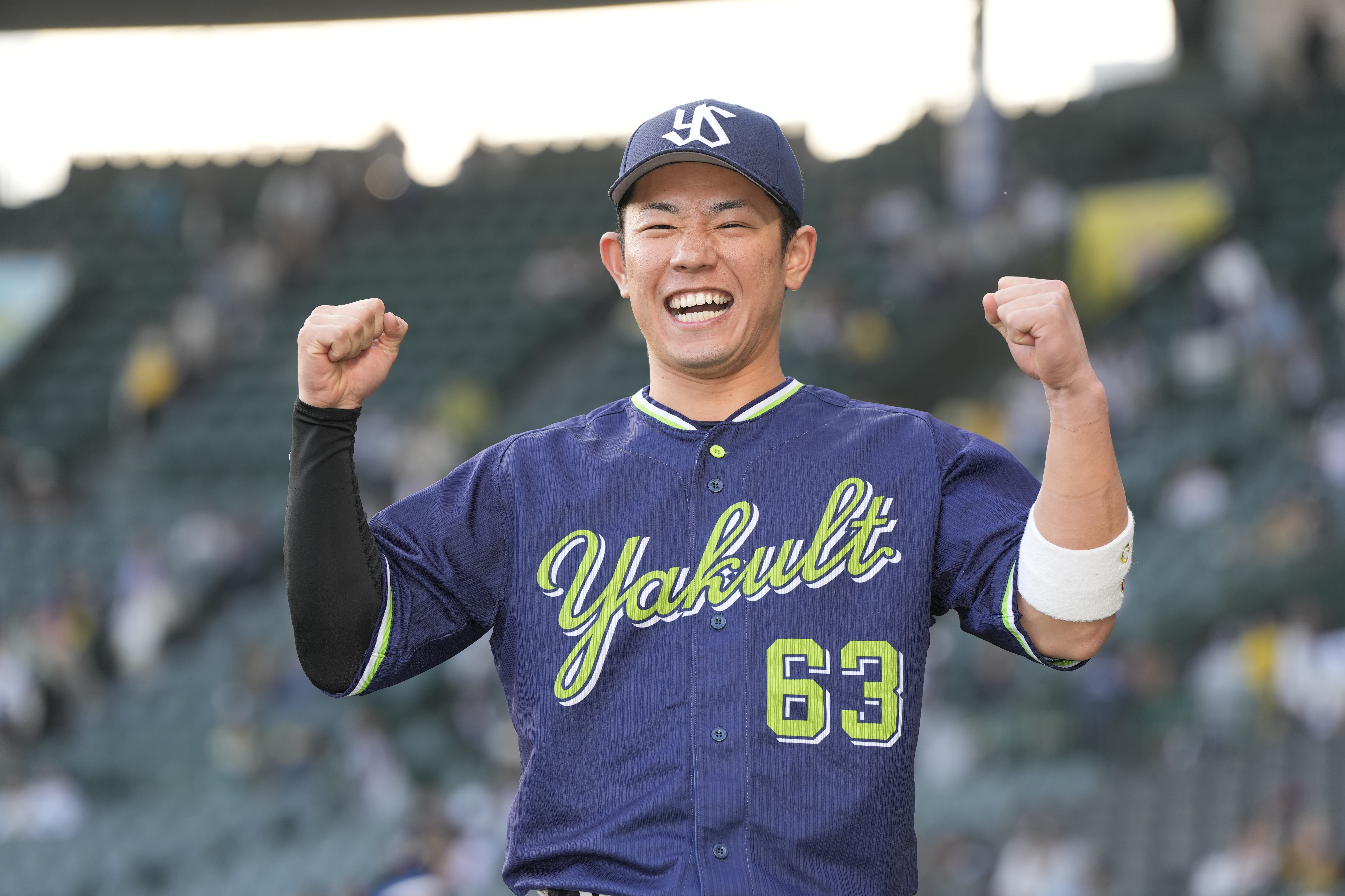 球界ここだけの話（3820）】ヤクルト・山田哲人が繰り出す〝山ポーズ