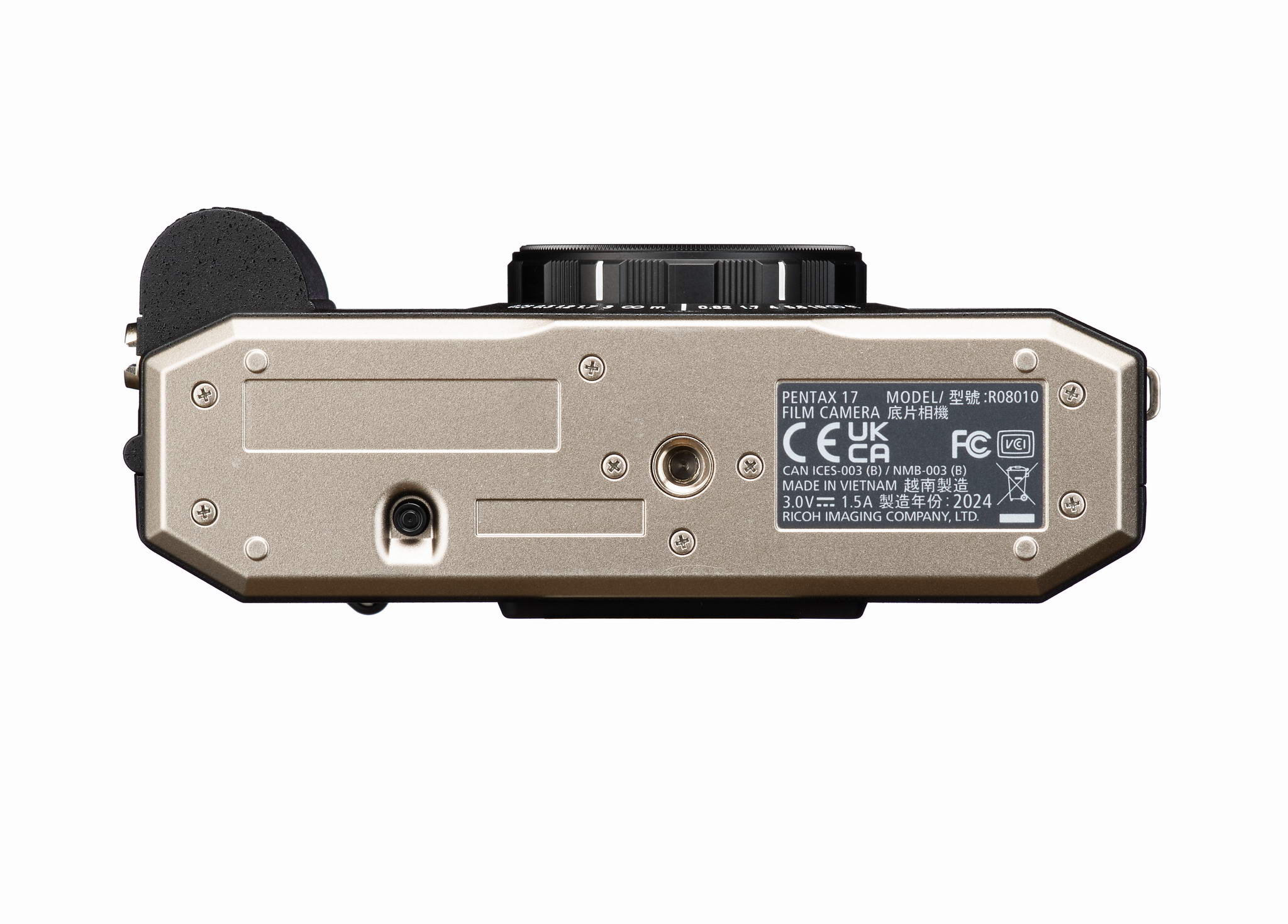 新型フィルムカメラ「PENTAX 17」7・12発売！ 35ミリハーフで