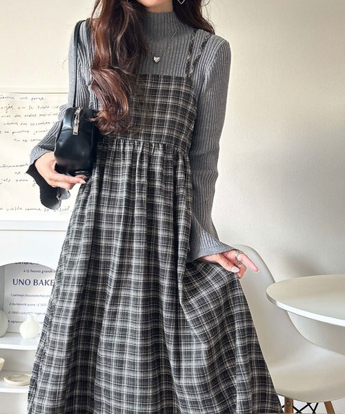 微起毛素材で秋冬にぴったり♪チェック柄ダブルストラップバックリボン