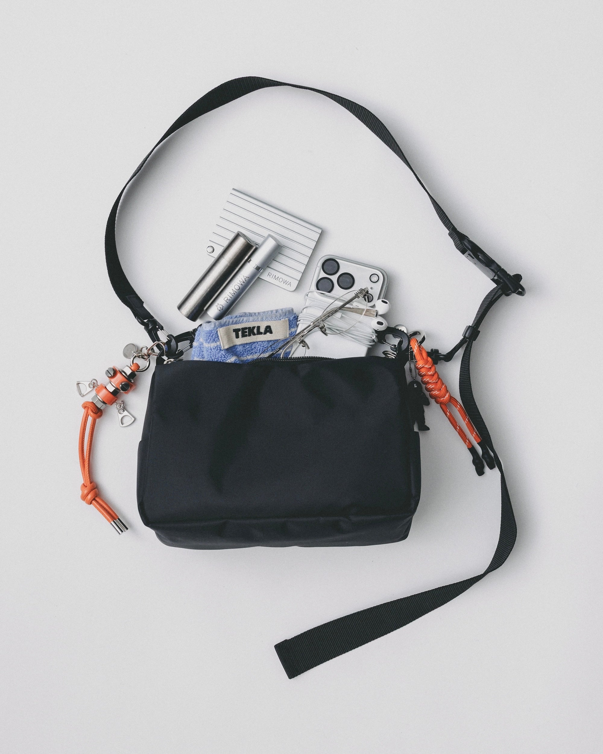 EX.】CRISTY ROBOT KNOT CHARM BY ITTI (ORANGE)