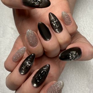 2026年】新着順｜#クロムハーツネイルのネイルデザイン｜ネイルブック