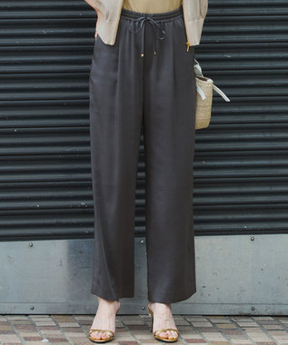 Oggi9月号掲載/撥水加工】スムースサテン タック ワイド パンツ / 23区