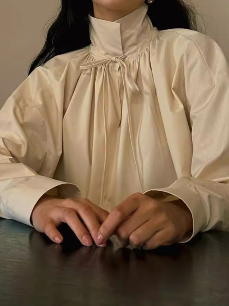 スタンドカラーリボンブラウス CPA42095 – CRAMMY