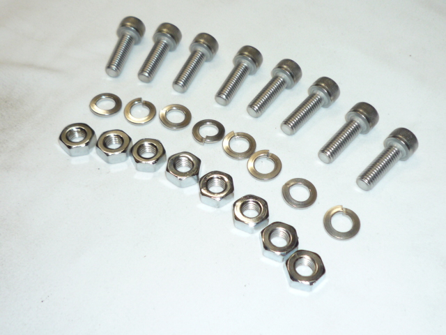 ホイールハブ用ステンレスボルト＆純正メッキナットセット - Cuby