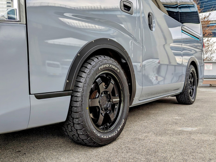 NV350 キャラバン専用 CARSTYLE オーバーフェンダー 9ミリ を販売中