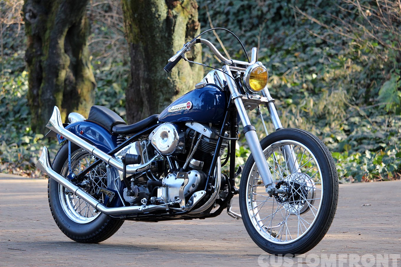 ハーレー ショベル FLH 1966のボバー チョッパー・モトリガレージ