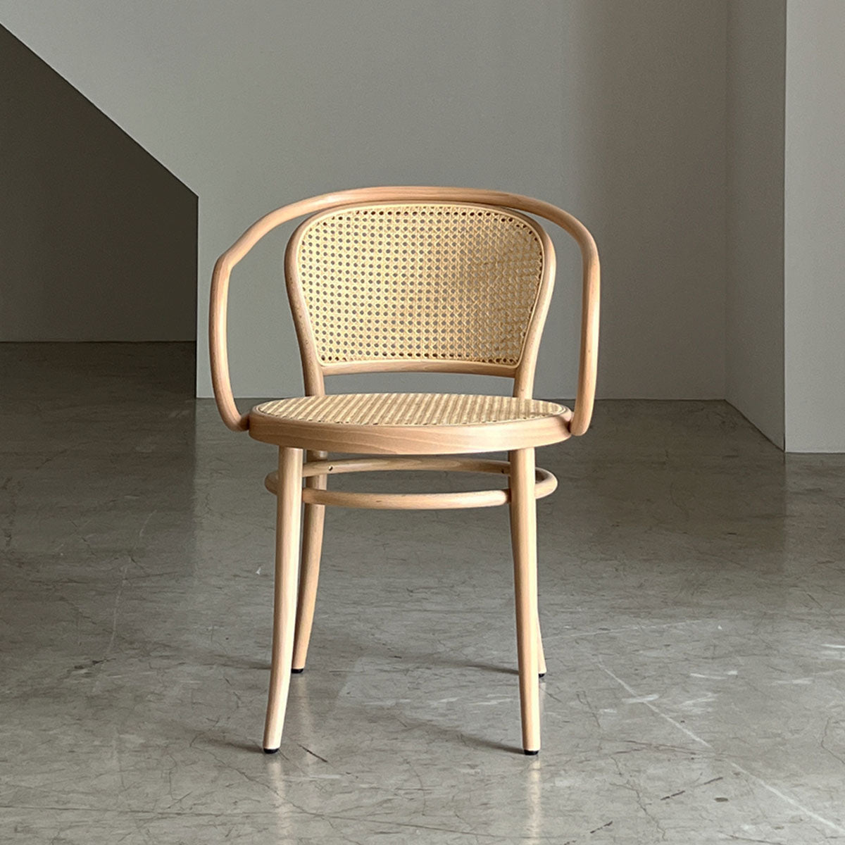 TON No.33 Arm Chair Natural Le Corbusier Corbusier Chair – D9 STUDIO