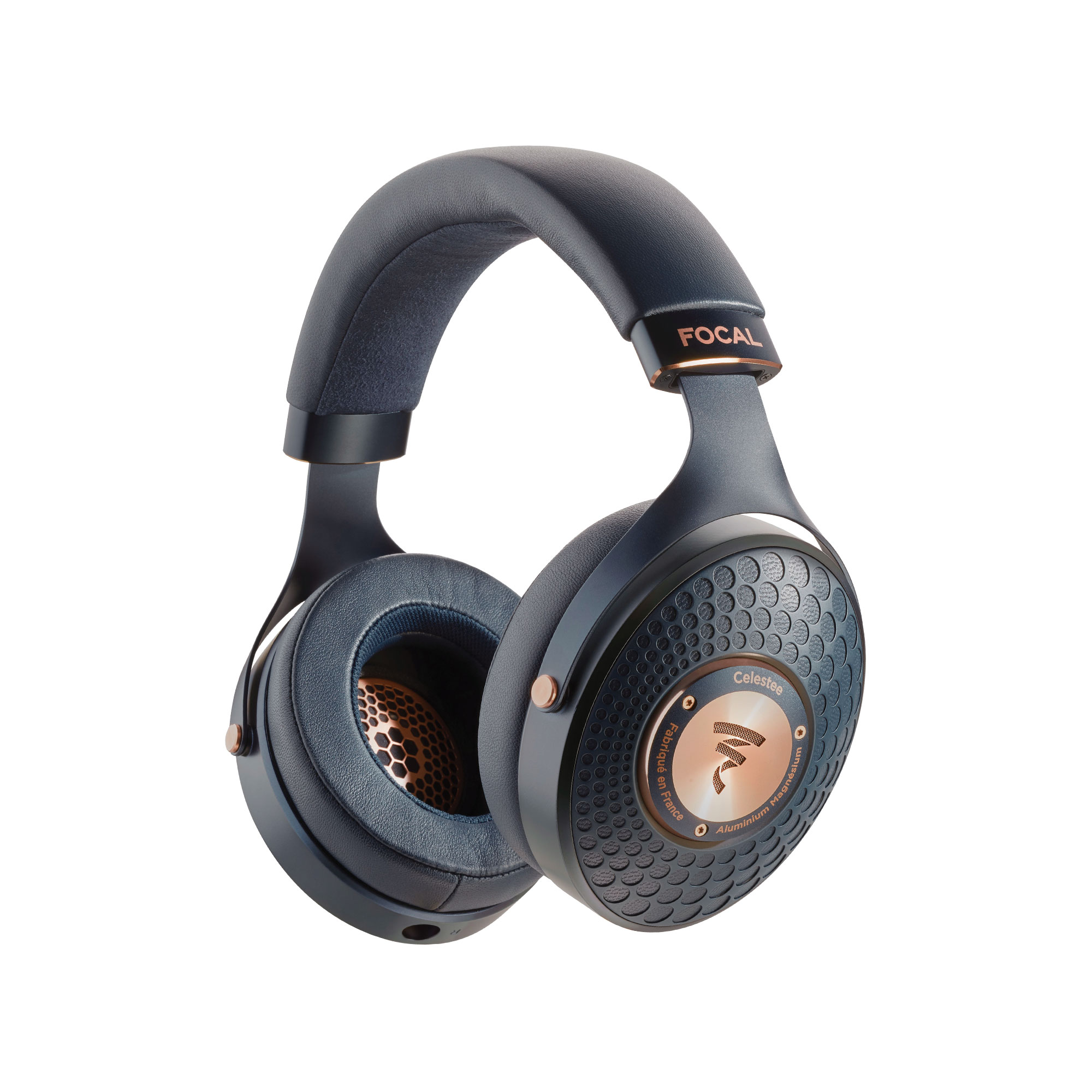 Celestee - Closed hi-fi headphones | Focal