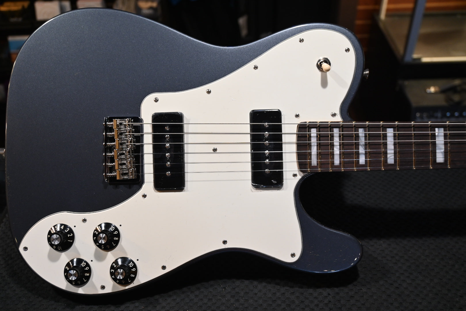 Fender Chris Shiflett Cleaver Telecaster Deluxe Charcoal Frost