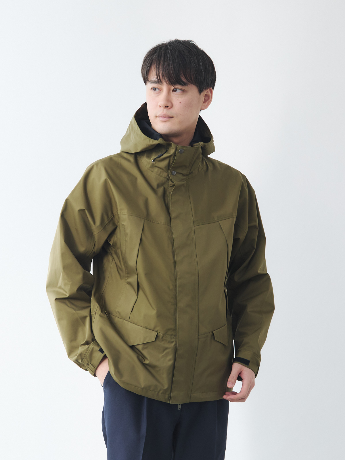 超高密度ナイロンのウォータープルーフマウンテンパーカー/カーキ