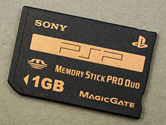 1万円を切るPSP用の1GBメモリースティクPRO Duo