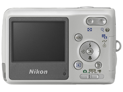 ニコン、600万画素のエントリー向けコンパクトデジカメ「COOLPIX L2」