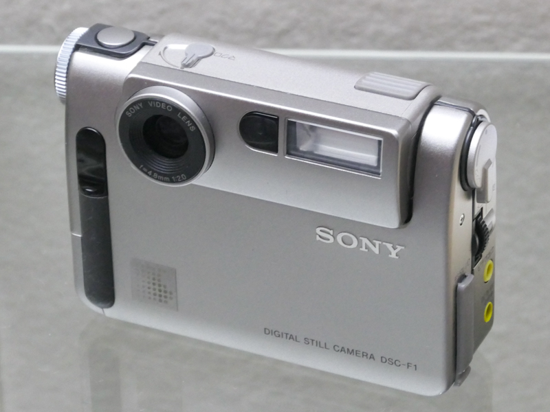 イベントレポート】日本カメラ博物館、大変革の時代を振り返る「平成の