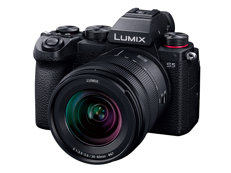 パナソニック「LUMIX S5」の国内価格が発表。ボディ税別24万円