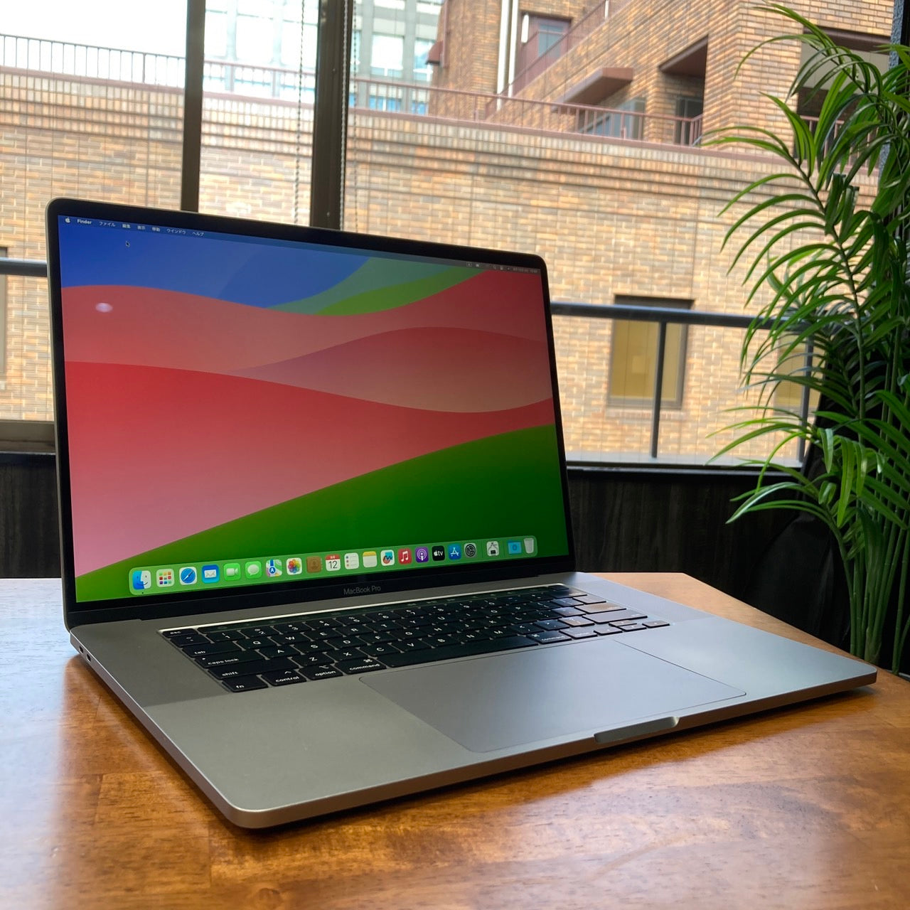 MacBook Pro 16 インチ 2019 スペースグレイ Core i7 2.6 GHZ SSD 16GB