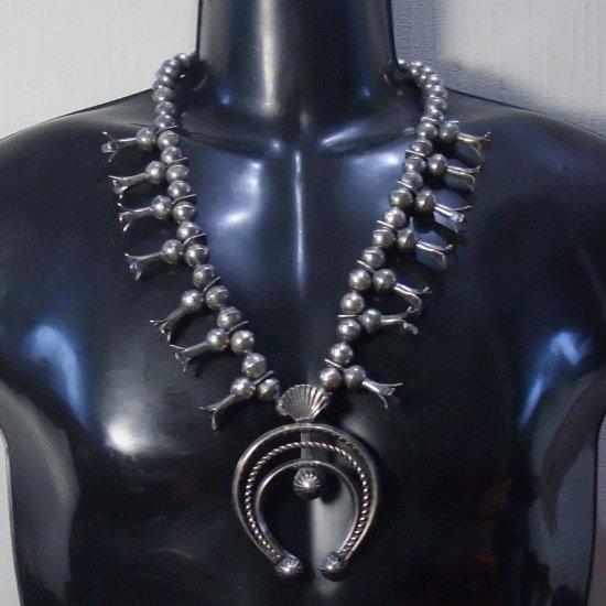 ビンテージシルバー800ナバホ 特大 スカッシュブロッサム ナジャ