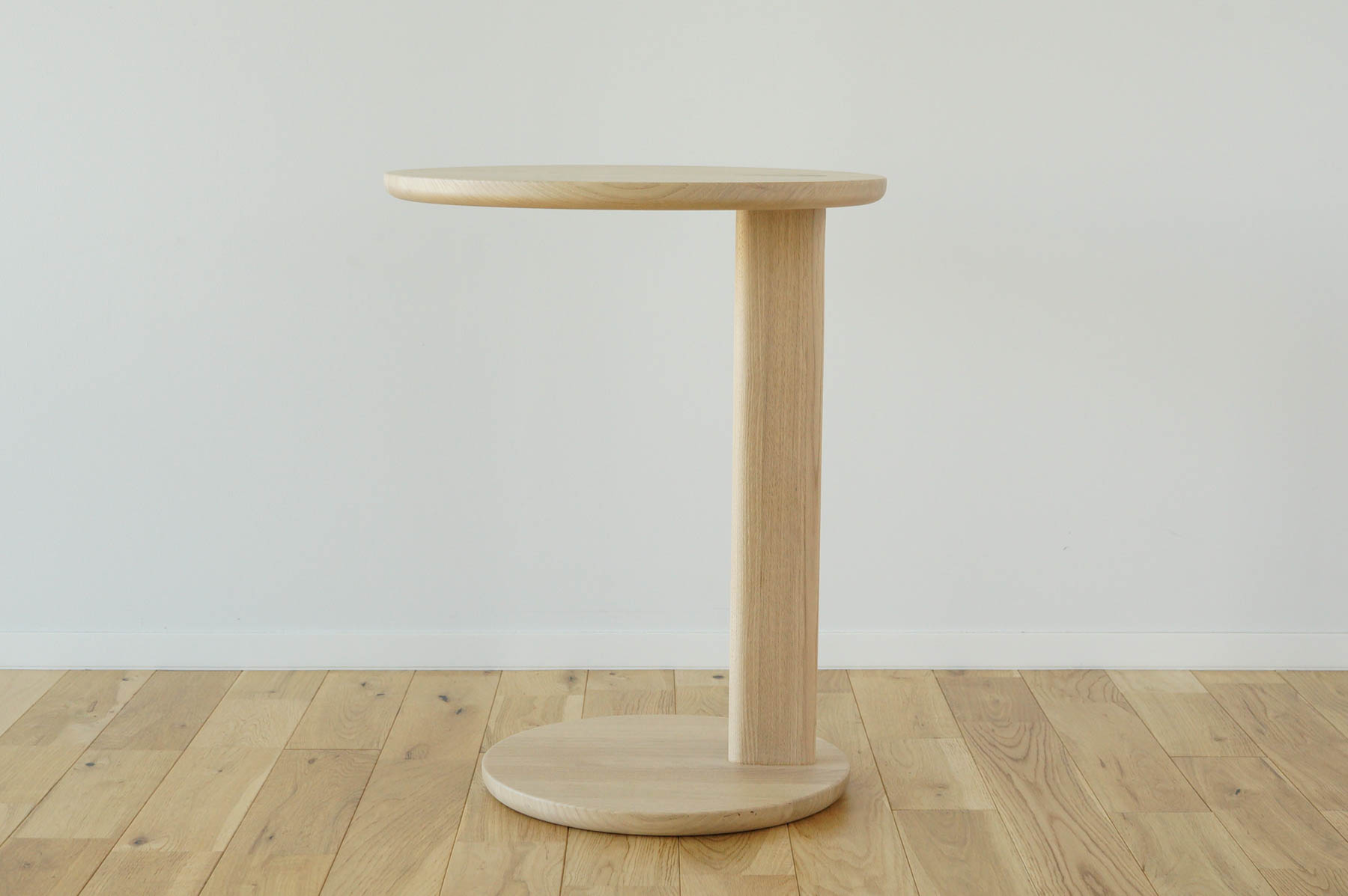 カリモクニュースタンダード エレファントサイドテーブル （Karimoku