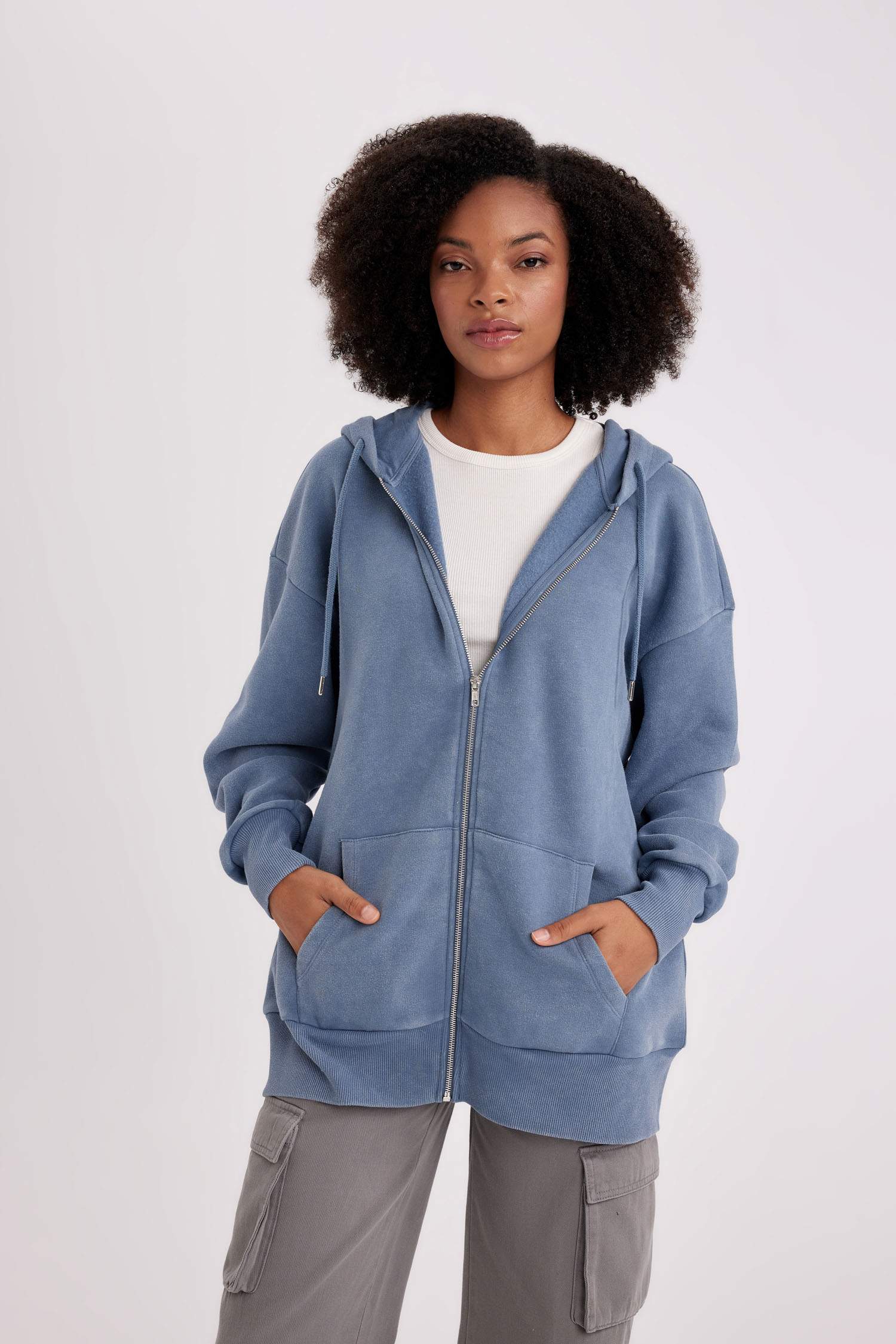 Blue Woman Oversize Fit Hooded Thick Fabric Cardigan 3038550 | DeFacto