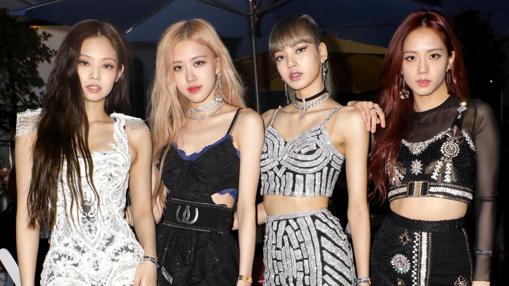 Blackpink Members Flaunt Exquisite Looks On Vogue Korea's June