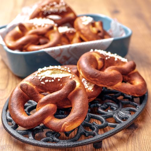 冷蔵発酵で作る基本のプレッツェル | レシピ | 富澤商店