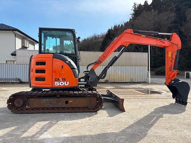 日立建機 ZX50U-5B | 福島県のミニ油圧ショベル(ミニユンボ