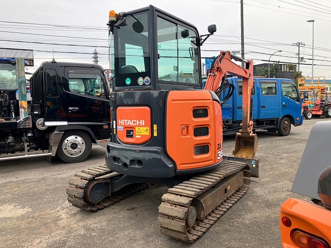 日立建機 ZX35U-5B | 北海道のミニ油圧ショベル(ミニユンボ