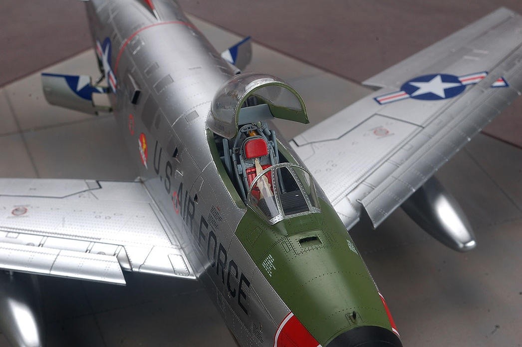 1/32 F-86D セイバードッグ (KH32007) - (株)ビーバーコーポレーション