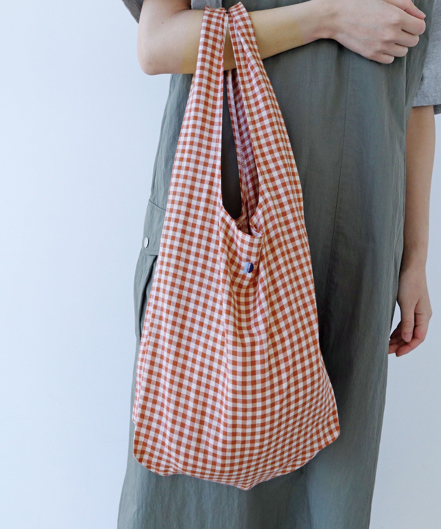 AMBIDEX Store ○ギンガムチェック P刺繍エコバッグ(F コン): PAR ICI