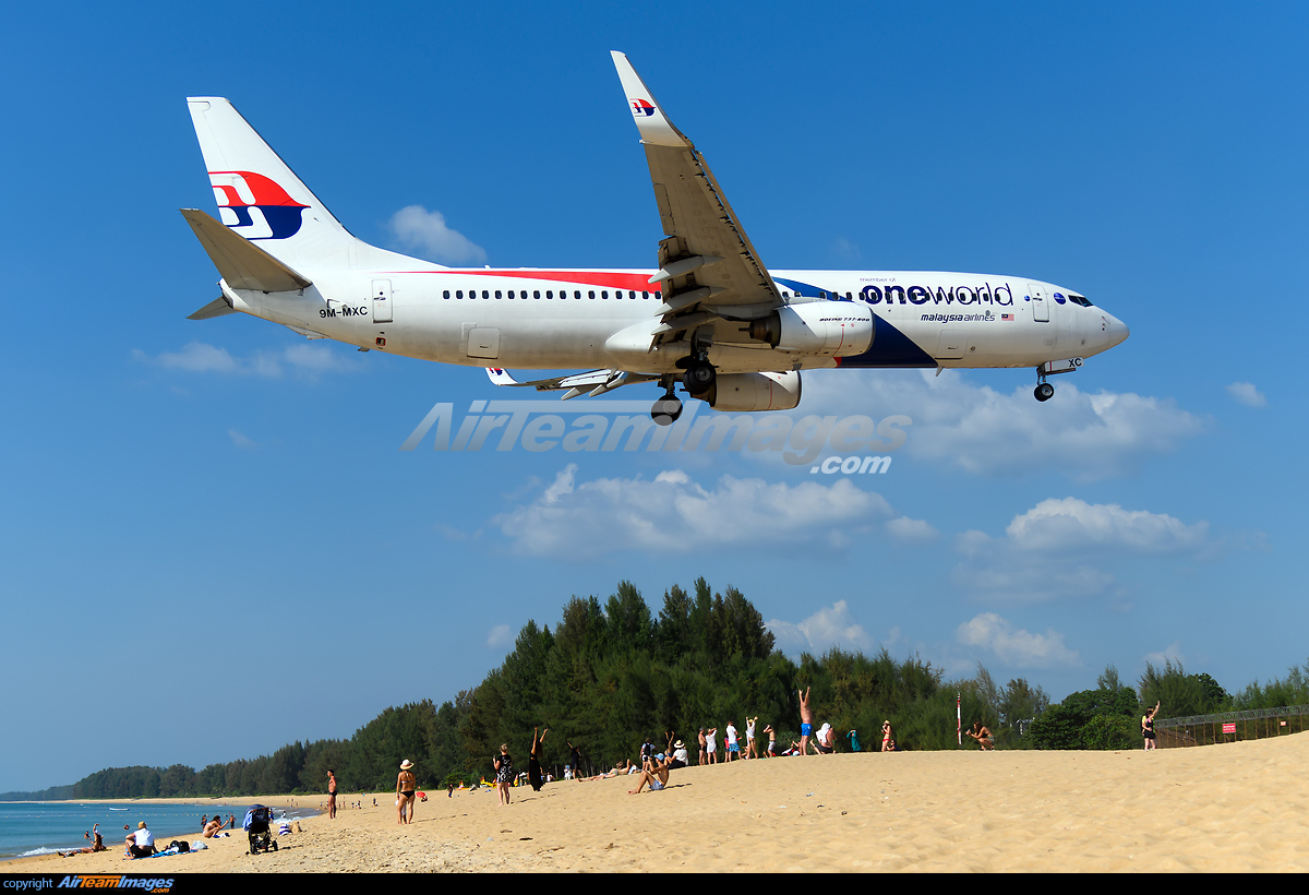 Boeing 737-8H6 Malaysia Airlines 9M-MXC - AirTeamImages.com