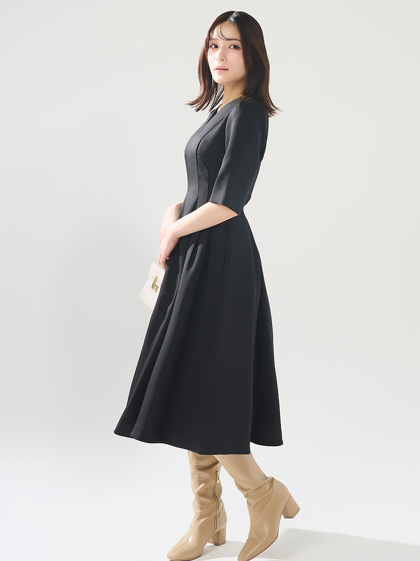Vネックフィット＆フレアワンピース(フォーマルワンピース)｜DRESS