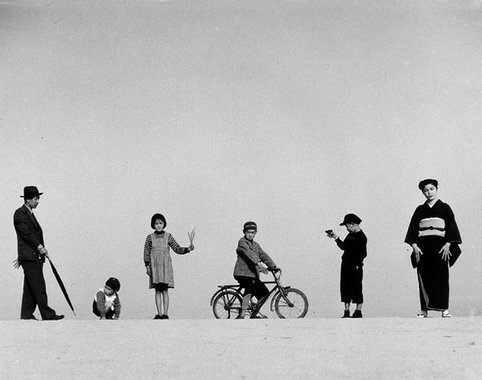 Shoji UEDA - 植田正治 | shashasha - Photography & art in books