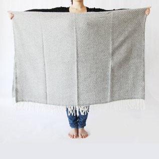 スロー ポルカ グレー／KLIPPAN（クリッパン）｜愛着を持ってずっと