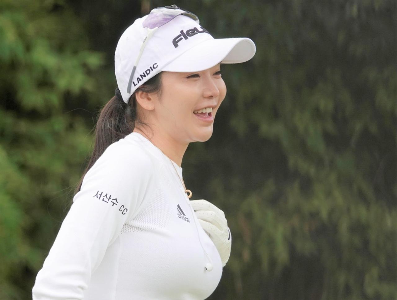 セクシー」だけじゃない！ 振りは“男前”なアン・シネのスウィングを