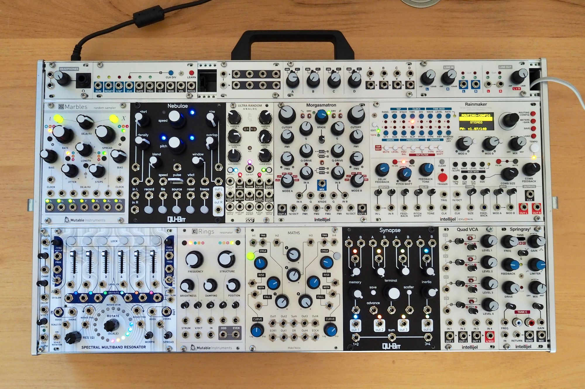 Review: 2HP Pluck Eurorack Module