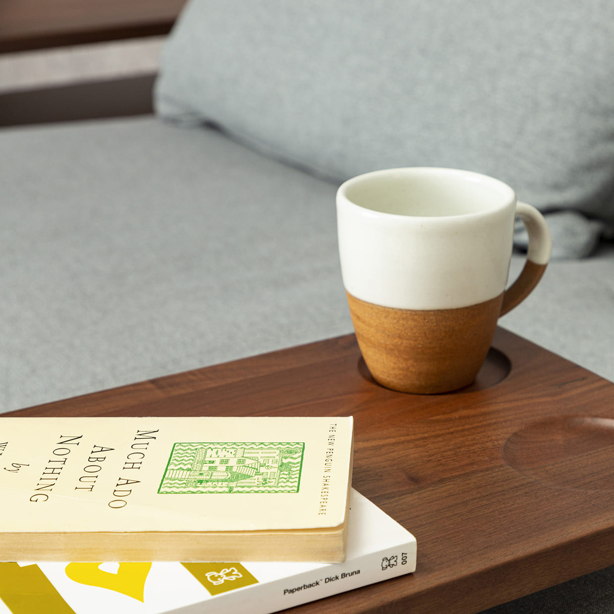 サイドテーブル トラビス WN(ｻｲﾄﾞﾃｰﾌﾞﾙ WN): テーブル・椅子 | 家具