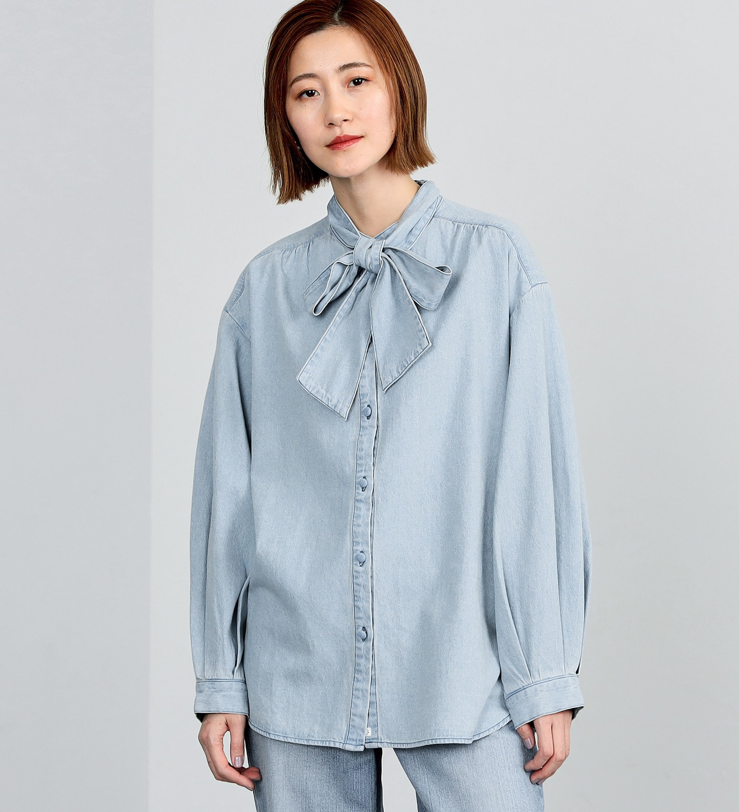 FINAL SALE】SOMETHING ボウタイデニムブラウス|SOMETHING|サムシング