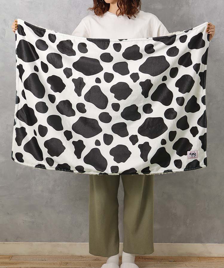 ウシ柄ブランケット | Bleu Bleuet（ブルーブルーエ）公式通販