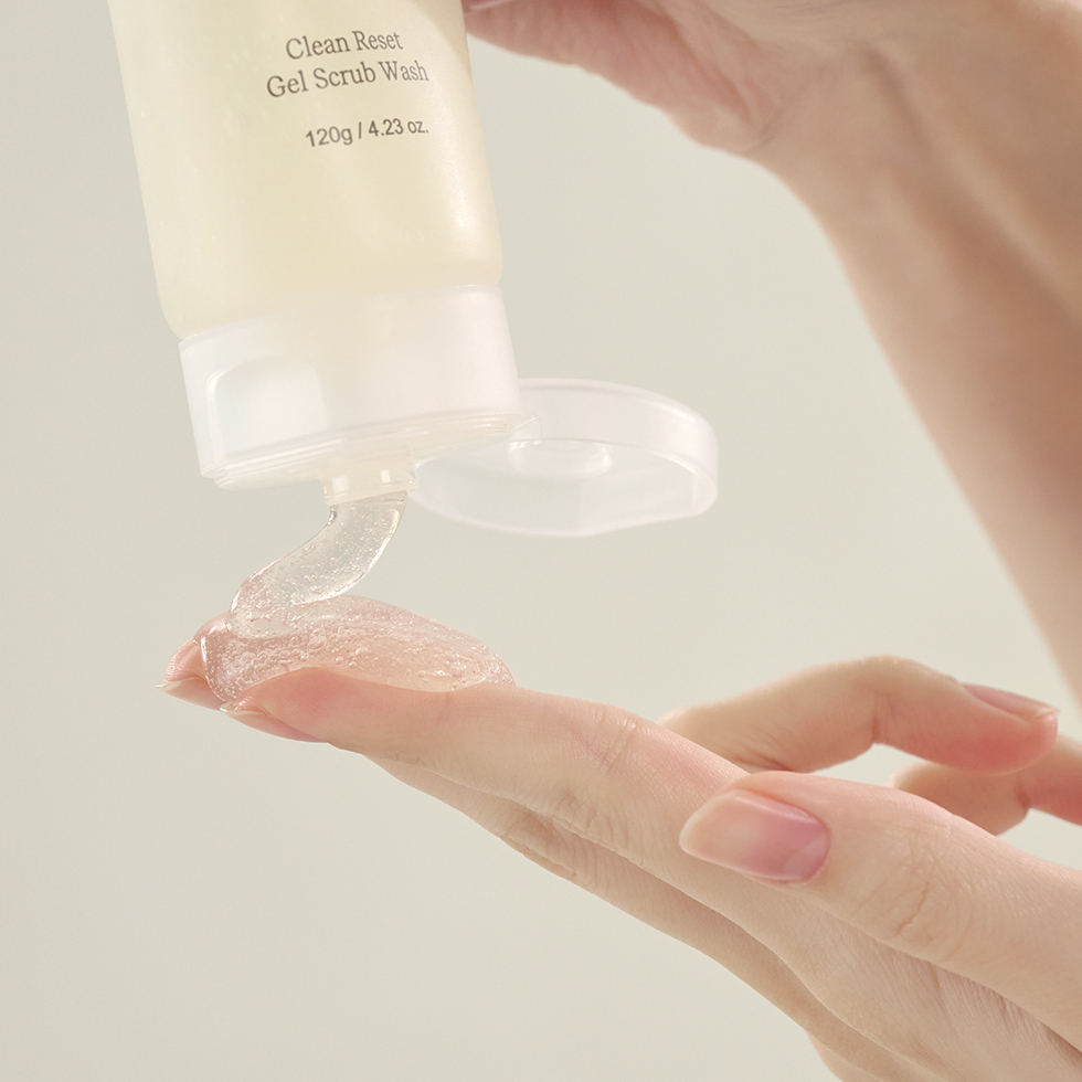 クリーンリセット ジェルスクラブ ウォッシュ ＜洗顔料＞ | ByUR