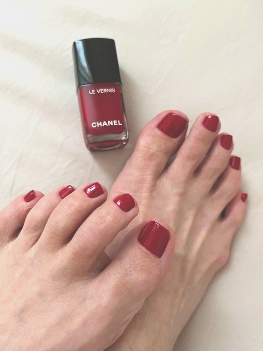 指先に、足先に。心躍るシャネルの新ネイルエナメル全24色【倉田真由美