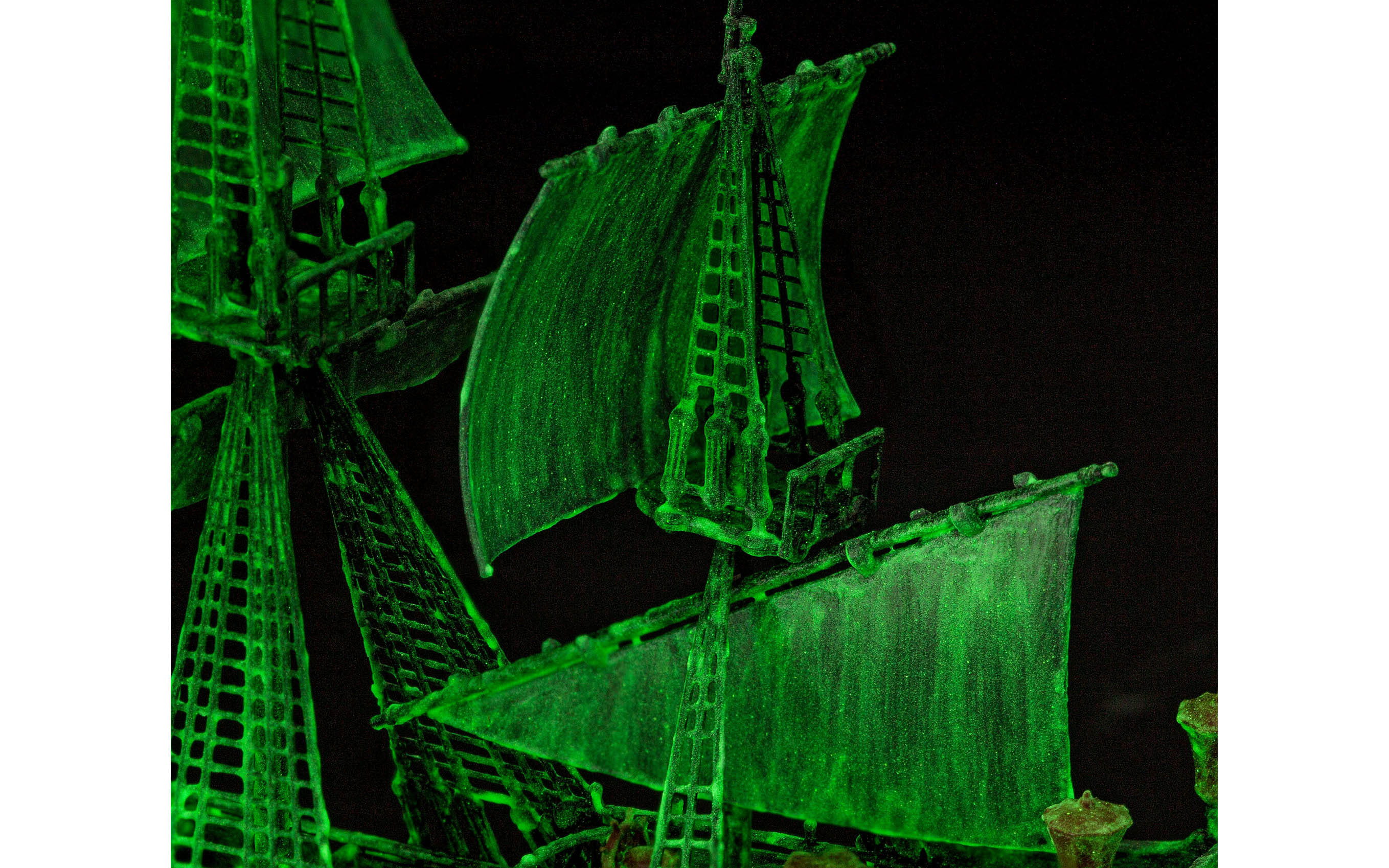 Ghost Ship - Revell 05435 | kingshobby.com
