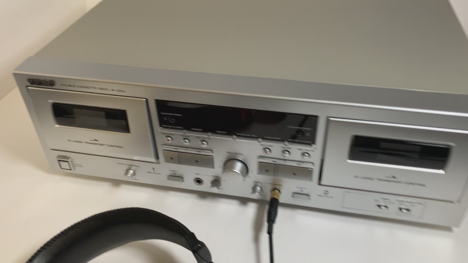 Teac W-1200 Silver Double Cassette Deck 100V High Quality Sound