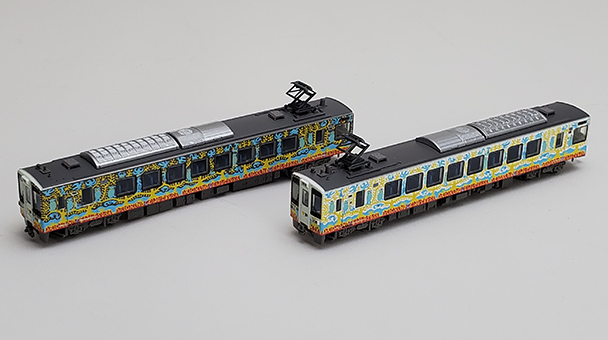 北越急行HK100-101・102 大地の芸術祭ラッピング列車 DAICHI号 2両