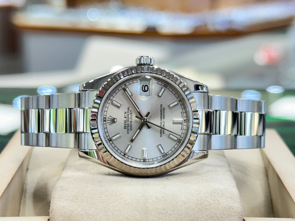 油彩『Slumbering Silver Screen』(眠る銀幕) An Amorous History of