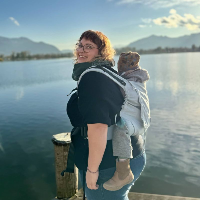 5歳まで使える抱っこ紐 ディディフィックストドラー | オーシャン