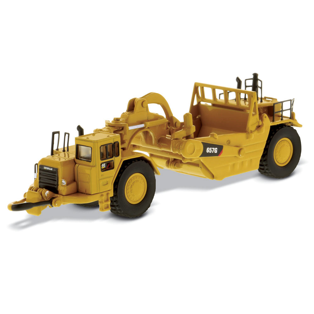 1:125 Cat® 657G Wheel Tractor Scraper — Diecast Masters America