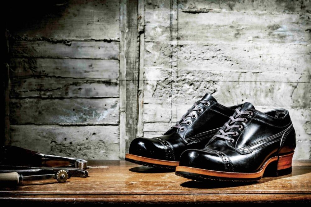 日本人職人による日本製WHITE'S（ホワイツ）の第3弾としてハンドメイド